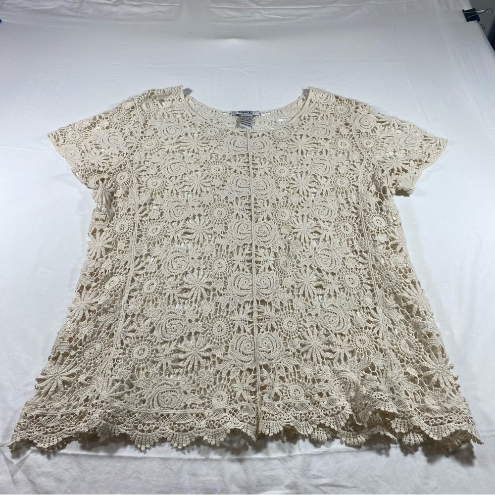 Pinky Crochet Boho Shirt Top Size 18-20 Tan color Short Sleeve Floral Blouse top
